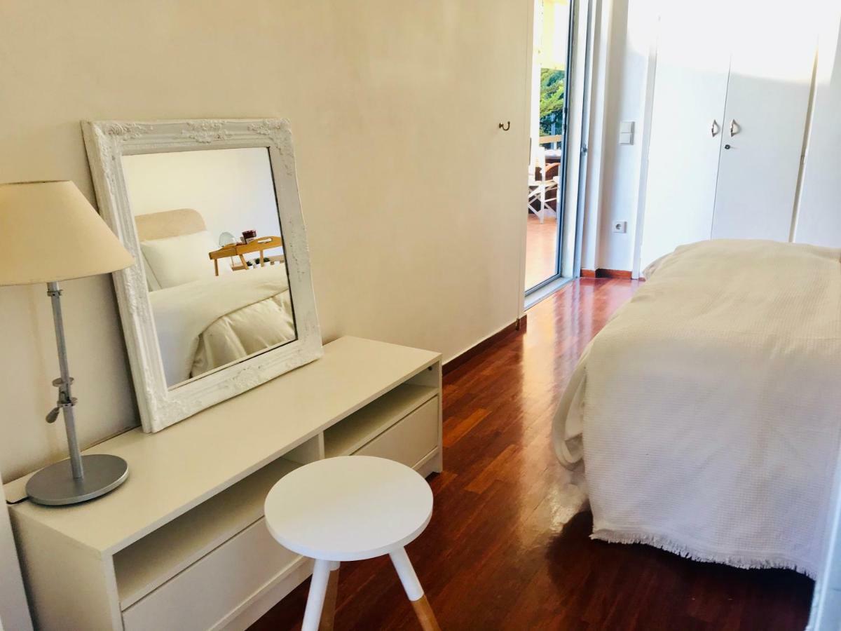 Waitnsea Apartment เอเธนส์ ภายนอก รูปภาพ